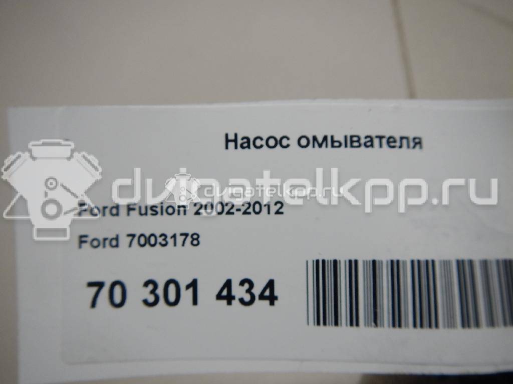 Фото Насос омывателя  7003178 для Ford Fiesta / Focus / Tourneo / Granada / Scorpio {forloop.counter}}