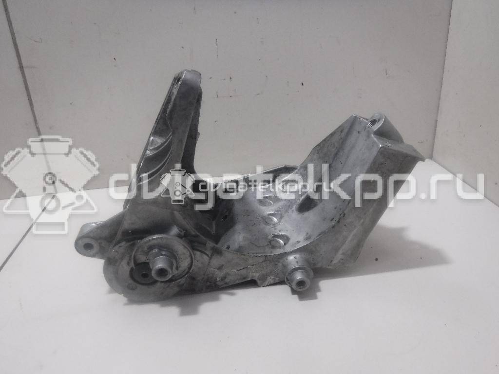 Фото Кронштейн генератора  1340774 для Ford Fiesta / Street Ka Rl2 / Ka {forloop.counter}}