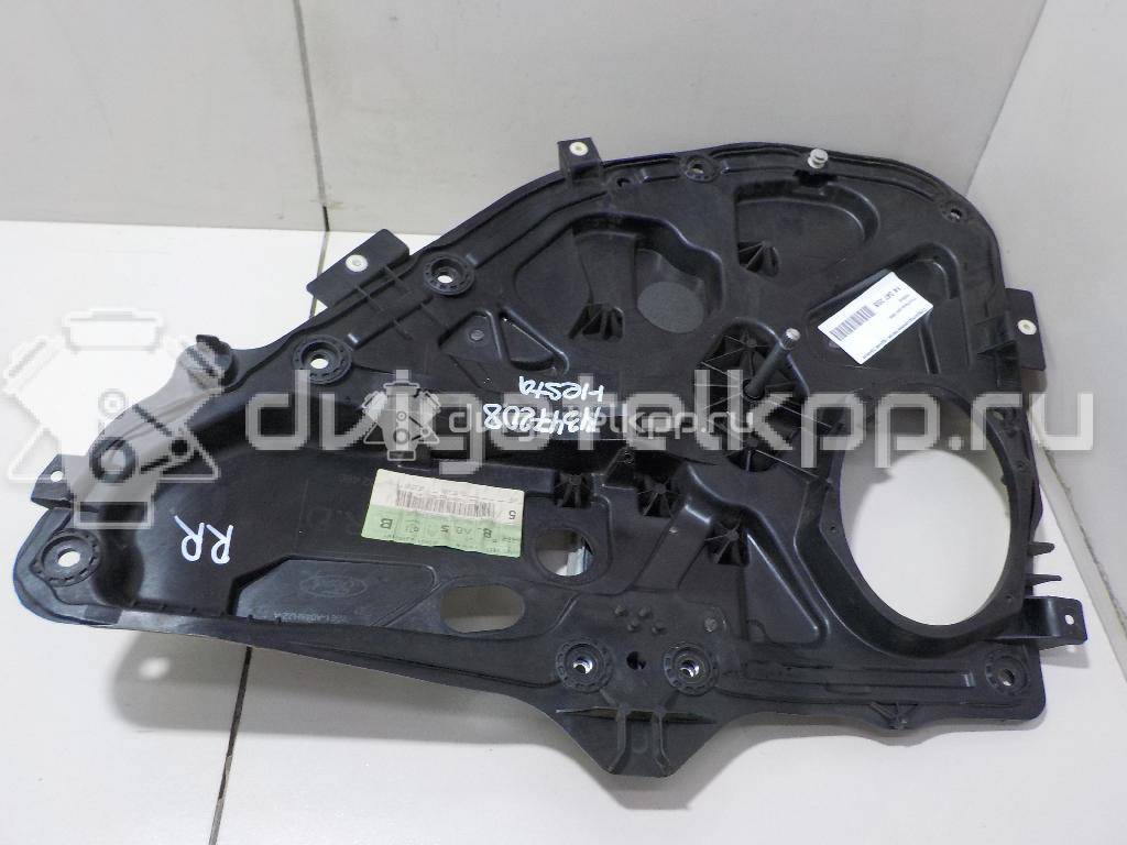 Фото Стеклоподъемник механ. задний правый  1528042 для Ford Fiesta {forloop.counter}}