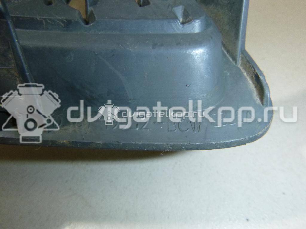 Фото Рамка противотуманной фары правой  1375900 для Ford Fiesta {forloop.counter}}