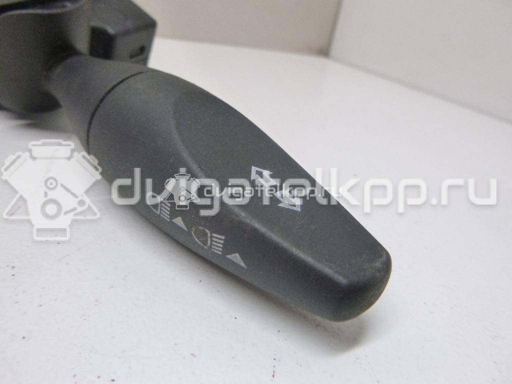Фото Переключатель поворотов подрулевой  1S7T13335AE для Ford Fiesta / Mondeo / Fusion Ju {forloop.counter}}