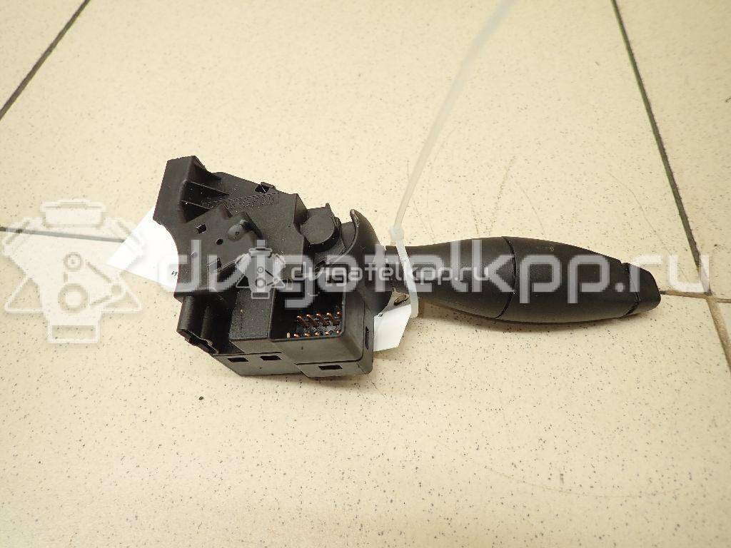 Фото Переключатель поворотов подрулевой  1379849 для Ford Fiesta {forloop.counter}}