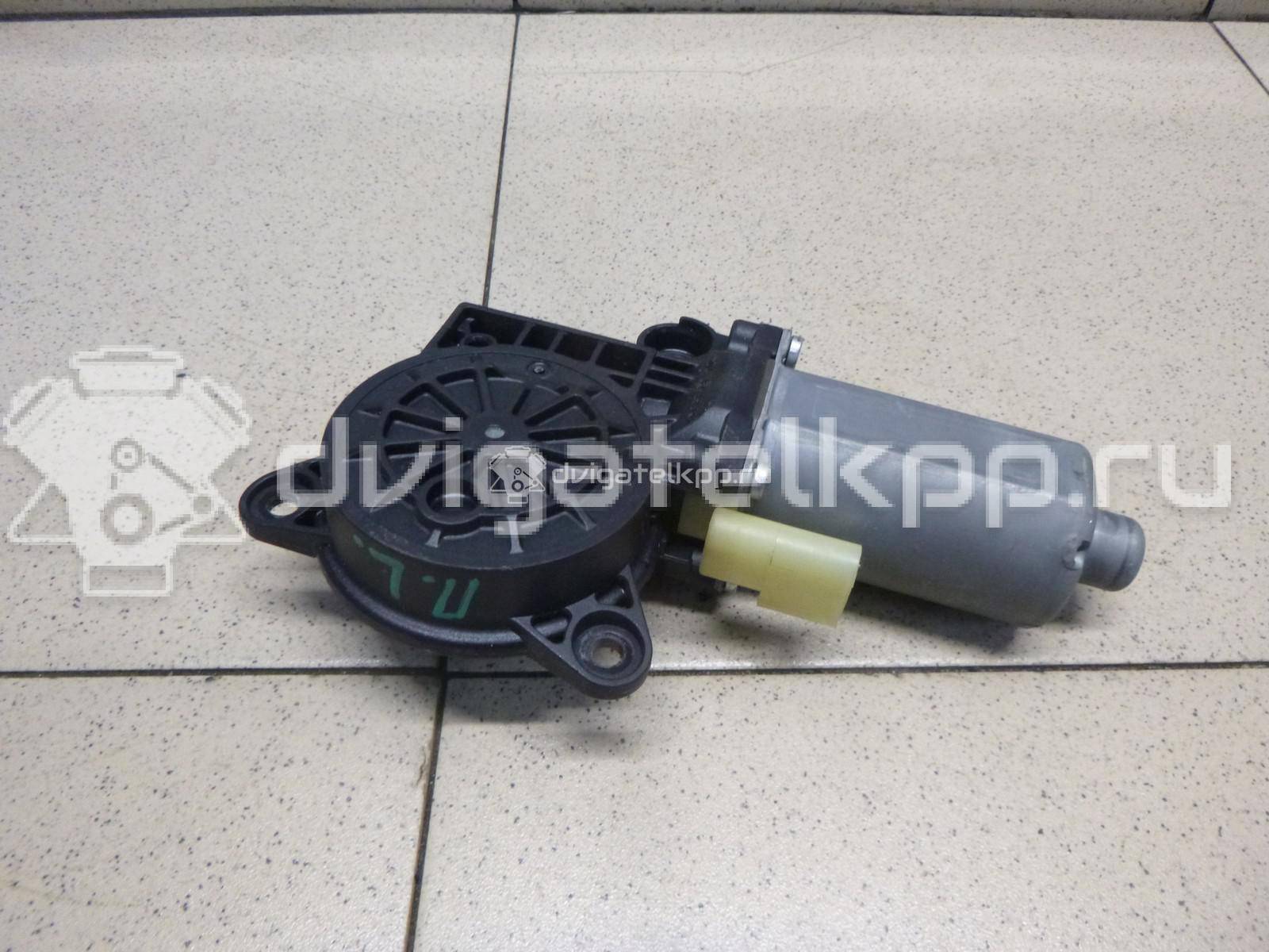 Фото Моторчик стеклоподъемника  1206824 для Ford Fiesta / Fusion Ju {forloop.counter}}
