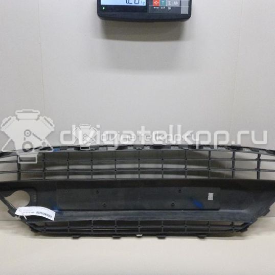 Фото Решетка в бампер центральная  1532213 для Ford Fiesta