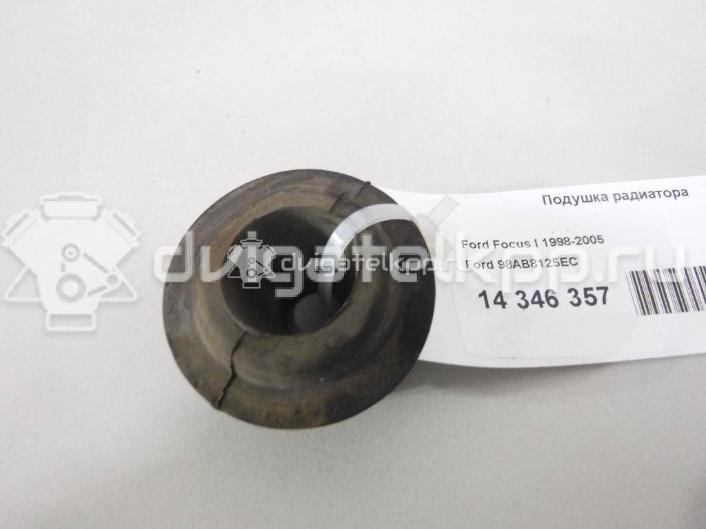 Фото Подушка радиатора  98AB8125EC для Ford Focus / Tourneo / Transit {forloop.counter}}