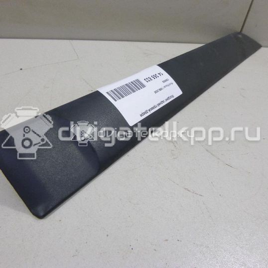 Фото Молдинг задней правой двери  1090850 для Ford Focus