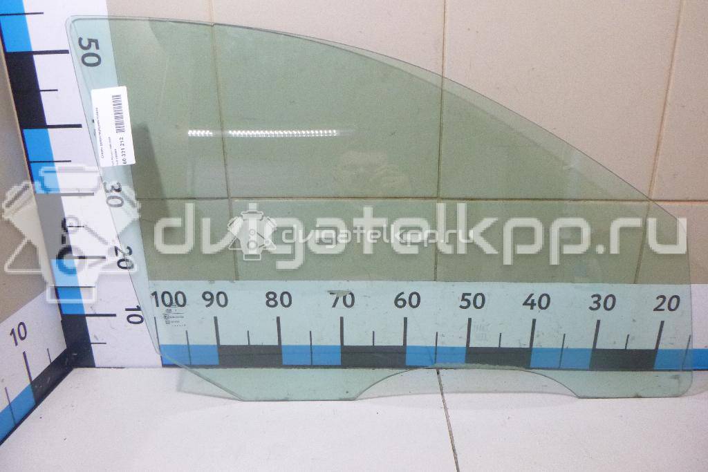 Фото Стекло двери передней правой  1088904 для Ford Focus {forloop.counter}}