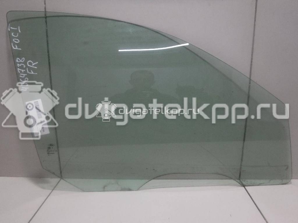 Фото Стекло двери передней правой  1088904 для Ford Focus {forloop.counter}}