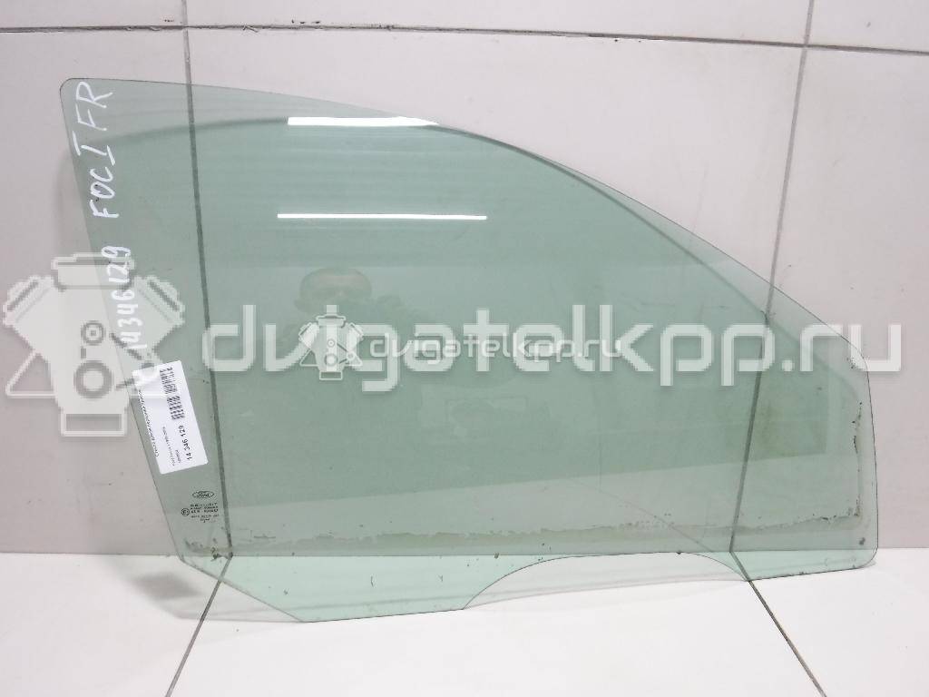 Фото Стекло двери передней правой  1088904 для Ford Focus {forloop.counter}}