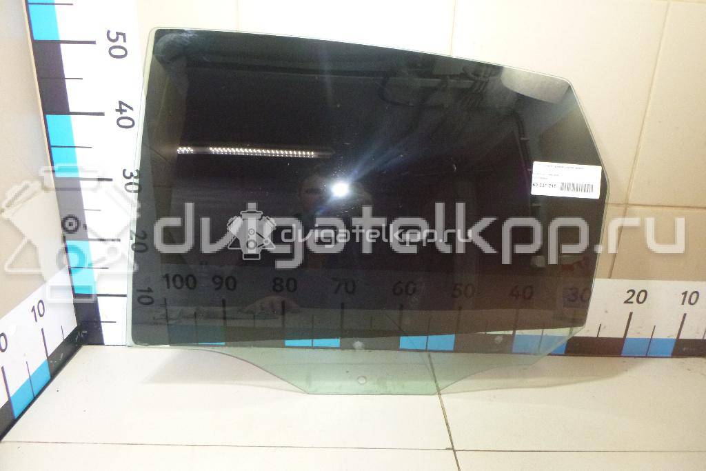 Фото Стекло двери задней левой  1092949 для Ford Focus {forloop.counter}}