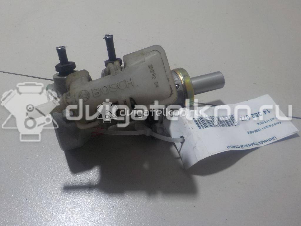 Фото Цилиндр тормозной главный  1134816 для Ford Focus {forloop.counter}}