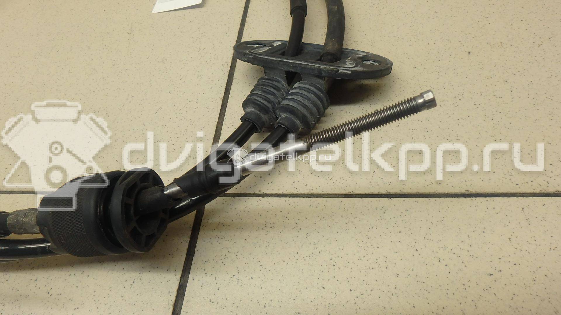 Фото Трос КПП  1686380 для Ford Focus {forloop.counter}}