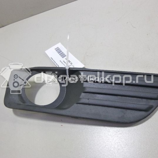 Фото Решетка в бампер правая  4M5119952AE для Ford Focus