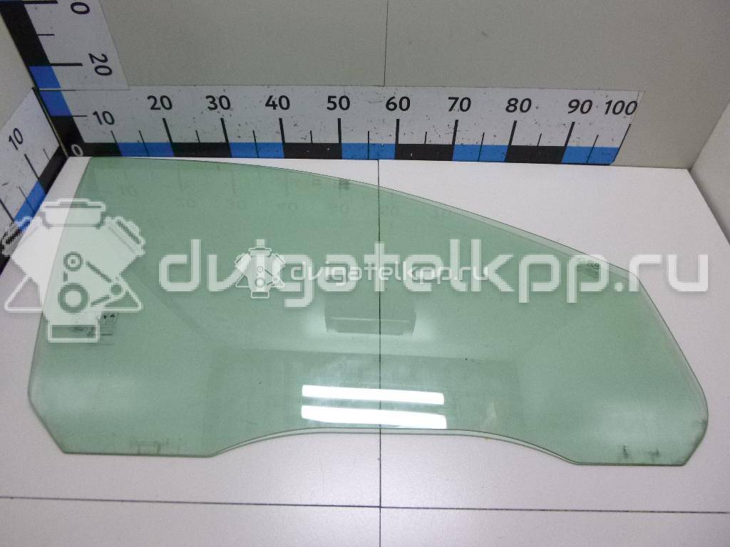 Фото Стекло двери передней правой  1342622 для Ford Focus {forloop.counter}}