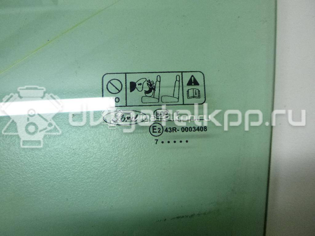 Фото Стекло двери передней левой  1342624 для Ford Focus {forloop.counter}}