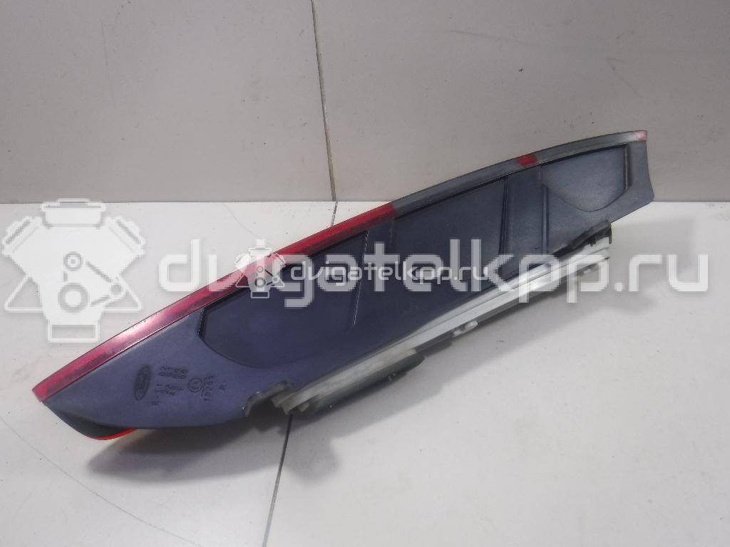 Фото Фонарь задний правый  1420466 для Ford Focus {forloop.counter}}