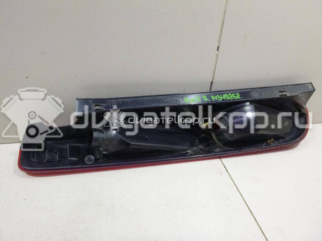 Фото Фонарь задний правый  1420450 для Ford Focus {forloop.counter}}