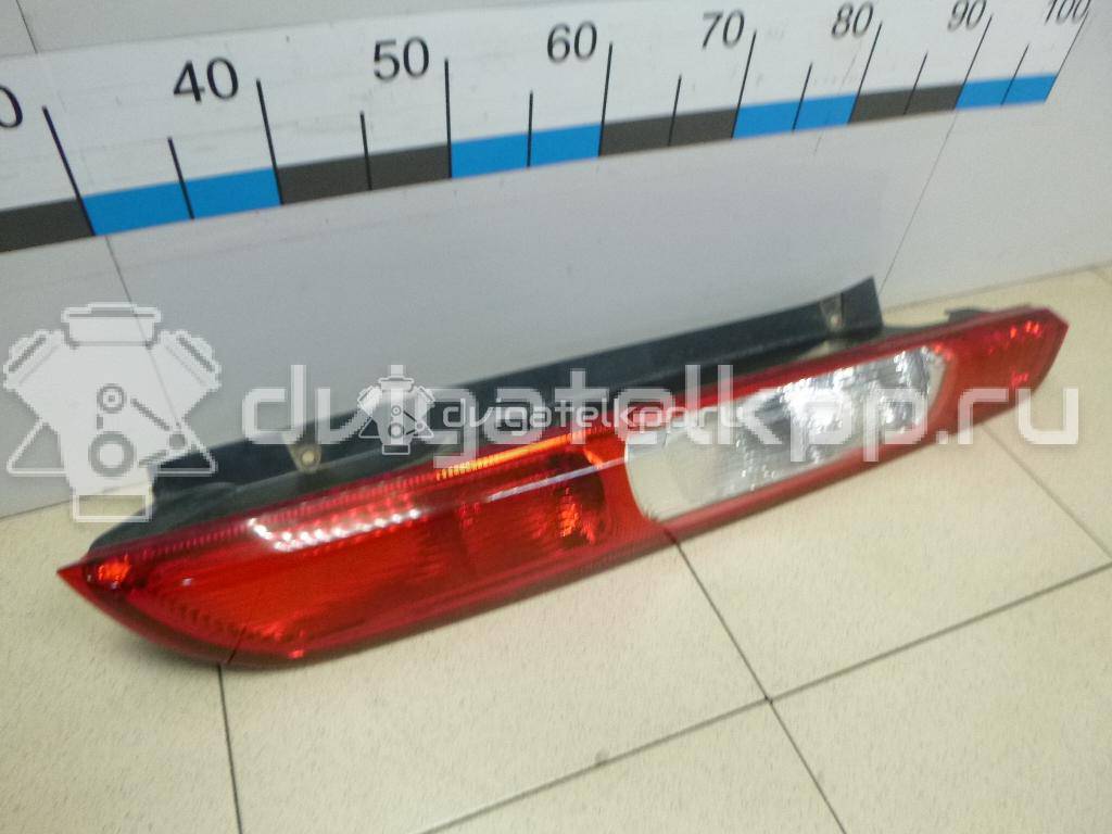 Фото Фонарь задний правый  1420450 для Ford Focus {forloop.counter}}