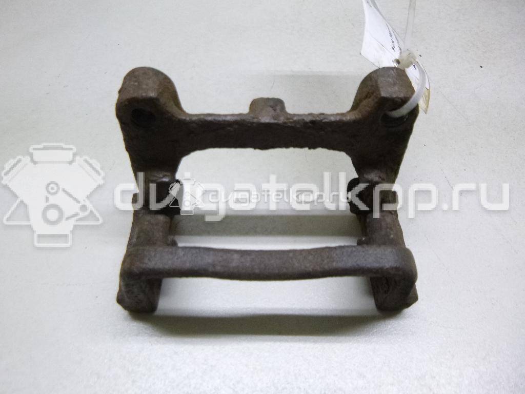 Фото Скоба суппорта заднего  1460288 для Ford Focus / Galaxy / Kuga / S-Max / Mondeo {forloop.counter}}