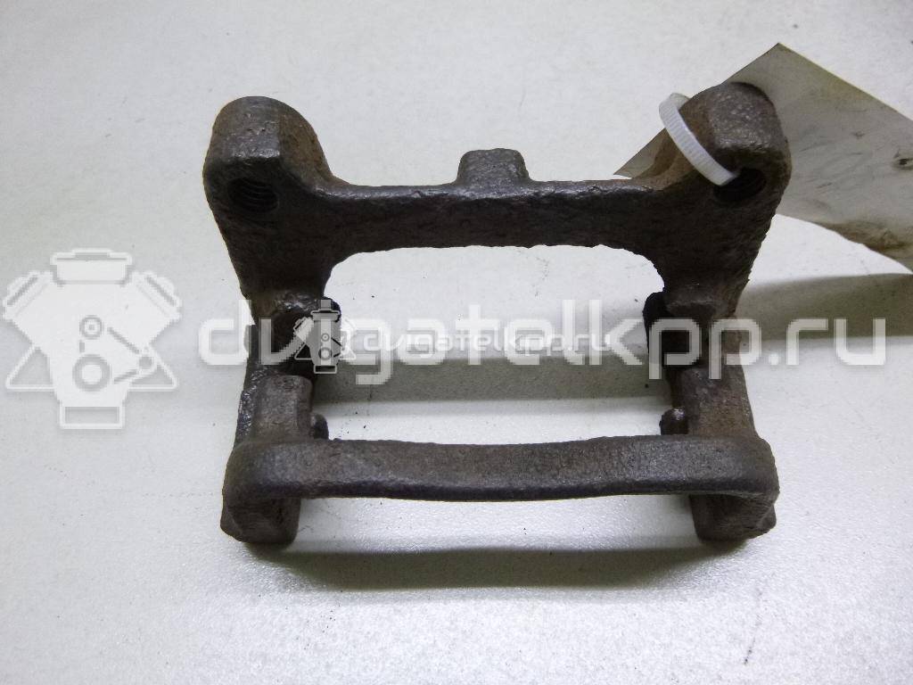 Фото Скоба суппорта заднего  1460288 для Ford Focus / Galaxy / Kuga / S-Max / Mondeo {forloop.counter}}