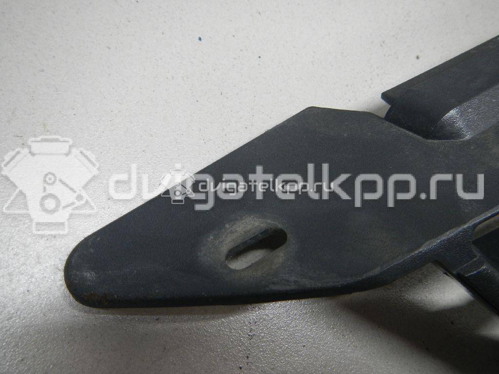 Фото Решетка радиатора  1676410 для Ford Focus {forloop.counter}}