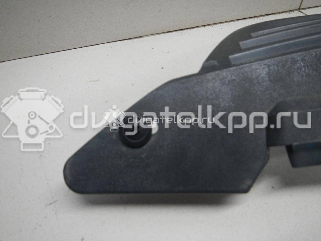 Фото Решетка радиатора  1676410 для Ford Focus {forloop.counter}}