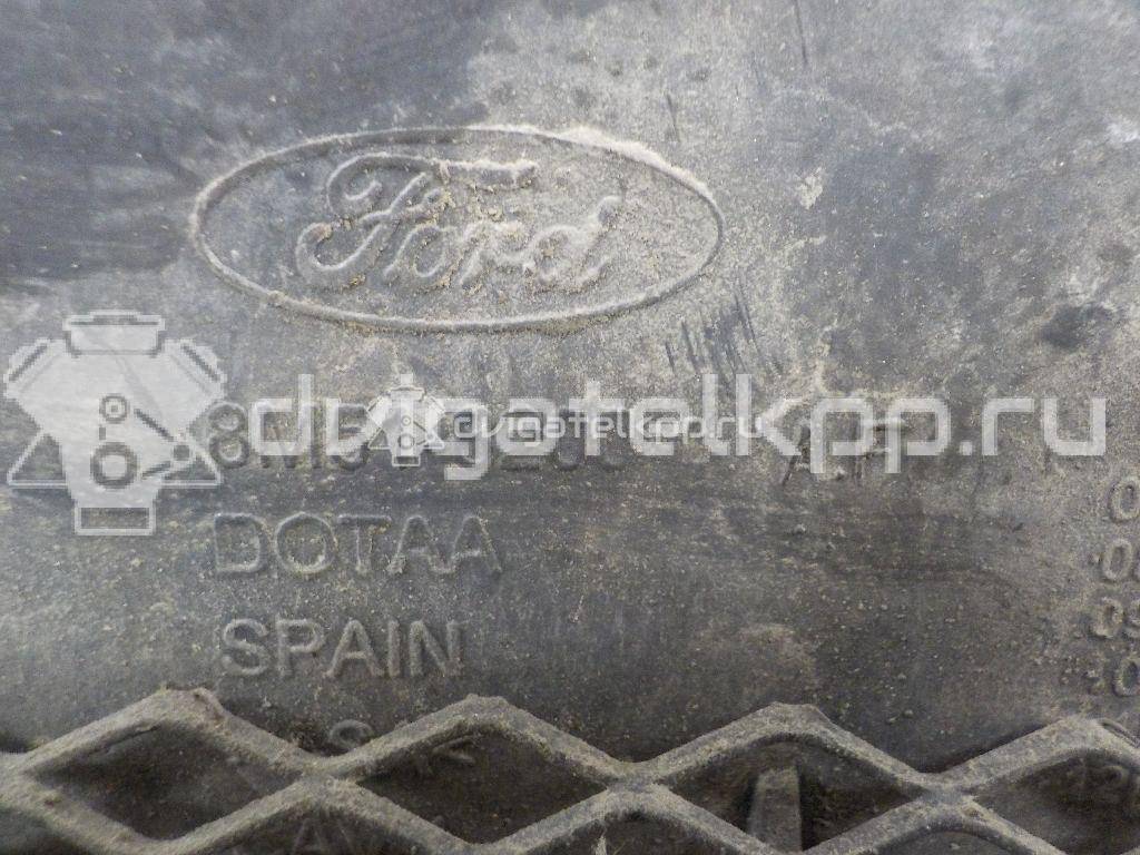 Фото Решетка радиатора  1676410 для Ford Focus {forloop.counter}}