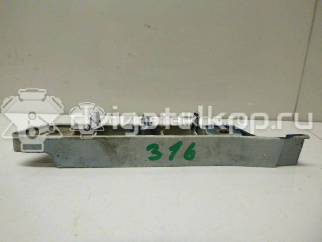 Фото Направляющая переднего бампера правая  1521605 для Ford Focus {forloop.counter}}