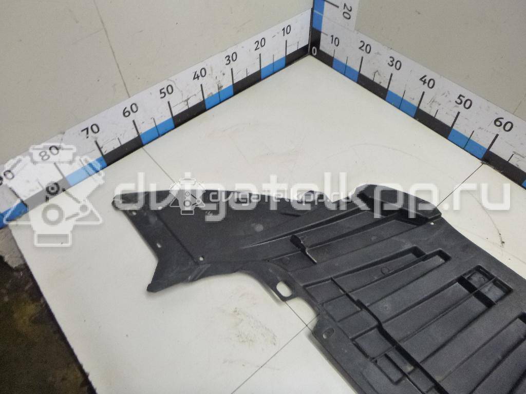 Фото Пыльник двигателя центральный  1746348 для Ford Focus / C-Max {forloop.counter}}