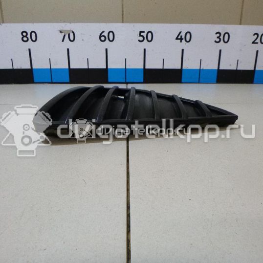 Фото Решетка в бампер правая  1718736 для Ford Focus
