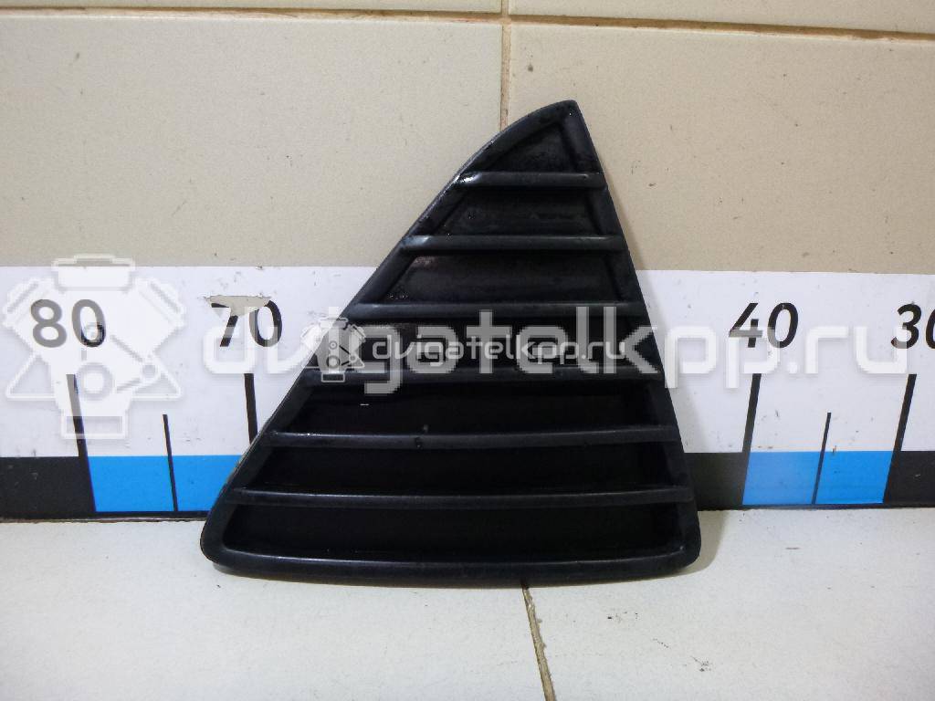 Фото Решетка в бампер правая  1718736 для Ford Focus {forloop.counter}}