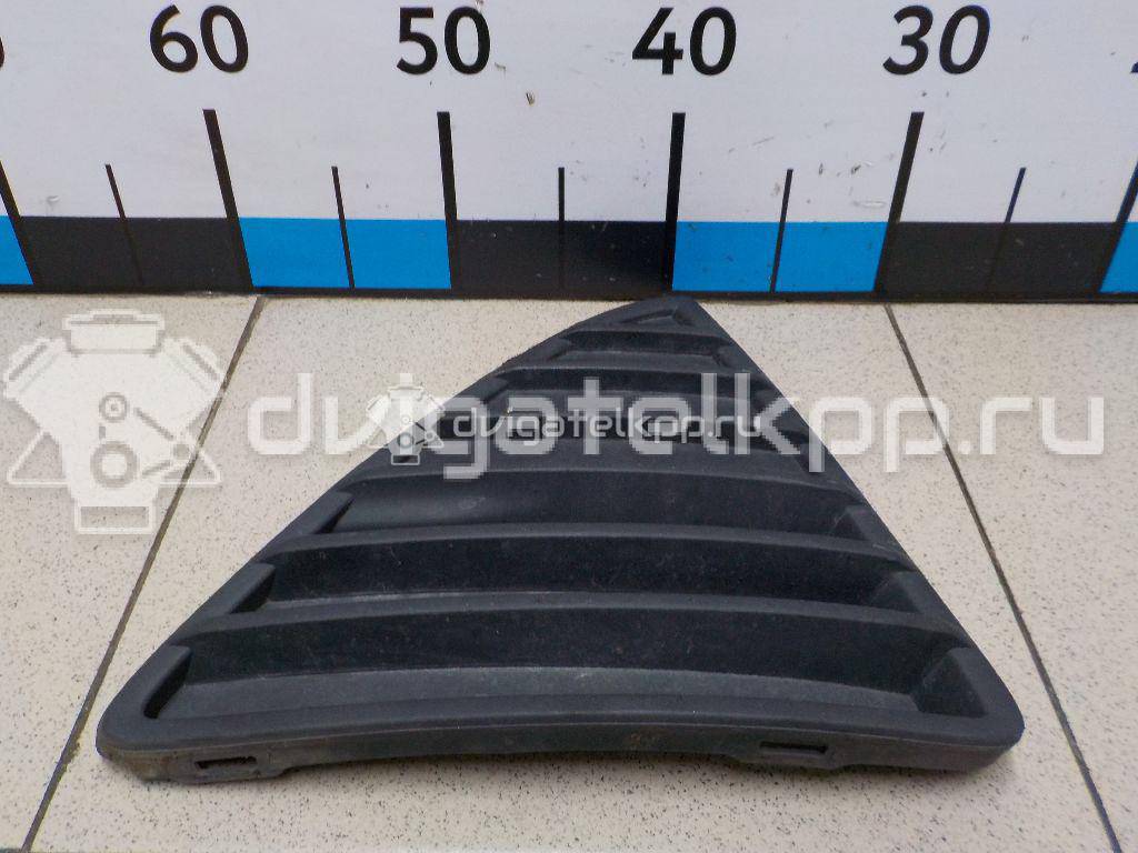 Фото Решетка в бампер правая  1718736 для Ford Focus {forloop.counter}}