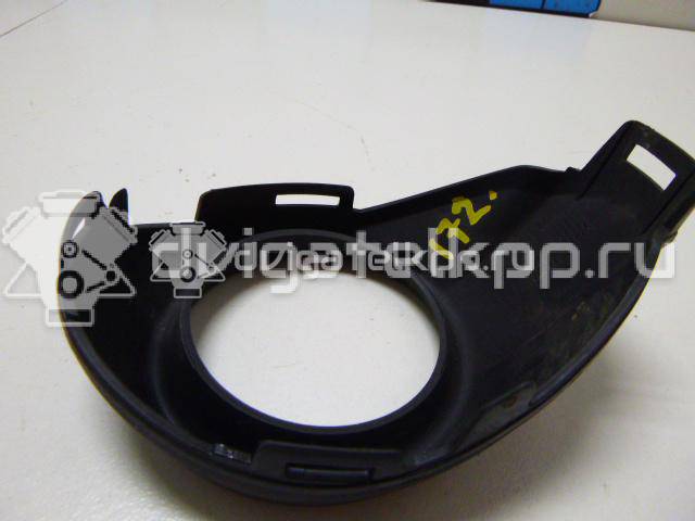 Фото Рамка противотуманной фары правой  1703890 для Ford Focus {forloop.counter}}