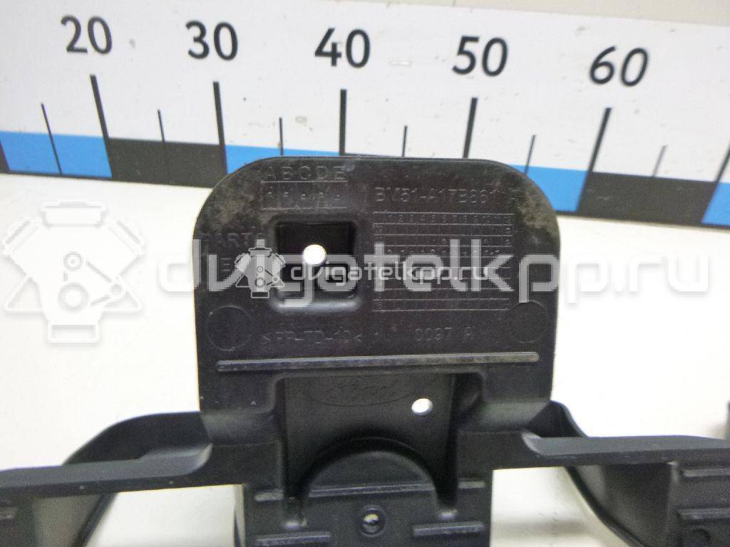 Фото Кронштейн заднего бампера  1748858 для Ford Focus {forloop.counter}}