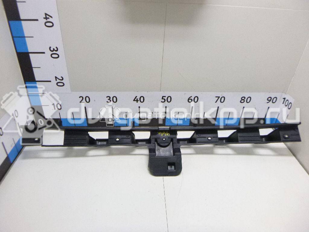 Фото Кронштейн заднего бампера  1748858 для Ford Focus {forloop.counter}}