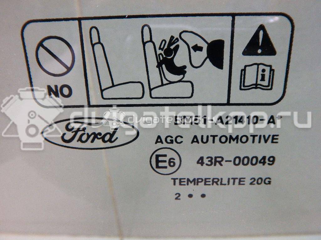 Фото Стекло двери передней правой  1742301 для Ford Focus {forloop.counter}}