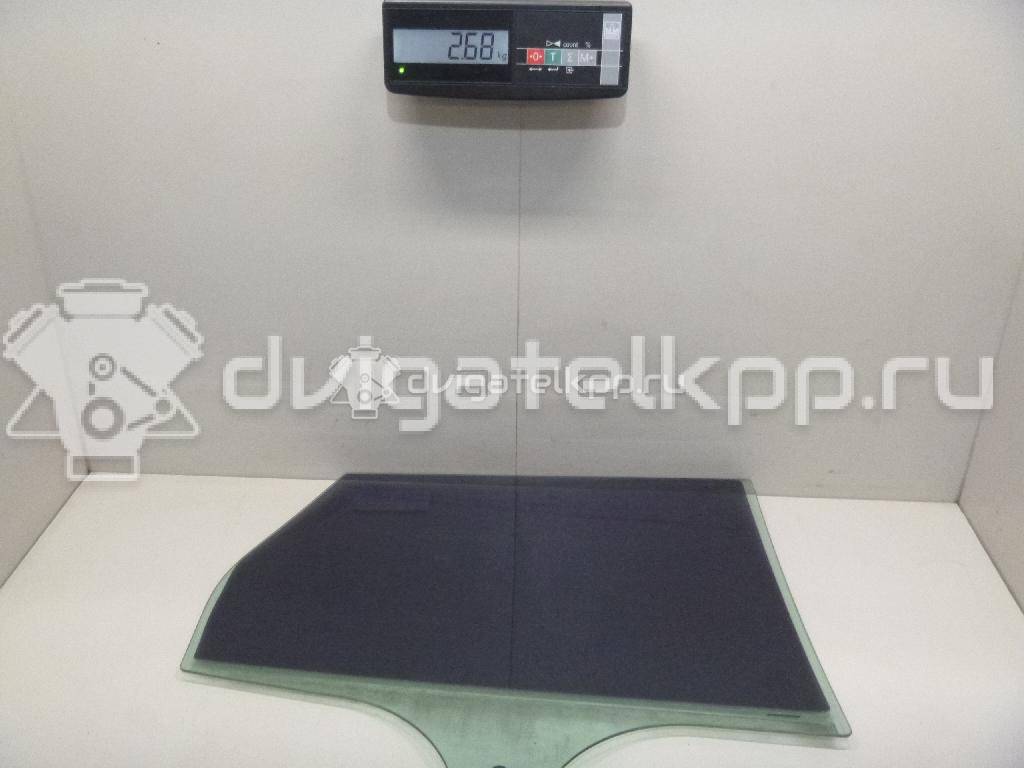 Фото Стекло двери задней левой  1708071 для Ford Focus {forloop.counter}}