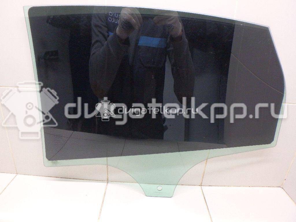 Фото Стекло двери задней правой  1706320 для Ford Focus {forloop.counter}}