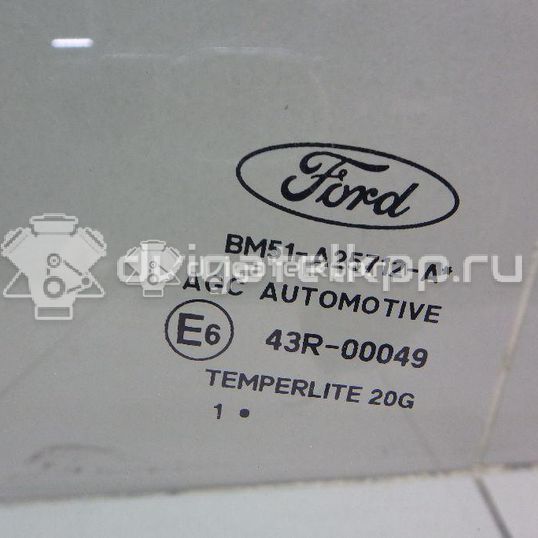 Фото Стекло двери задней правой  1706320 для Ford Focus