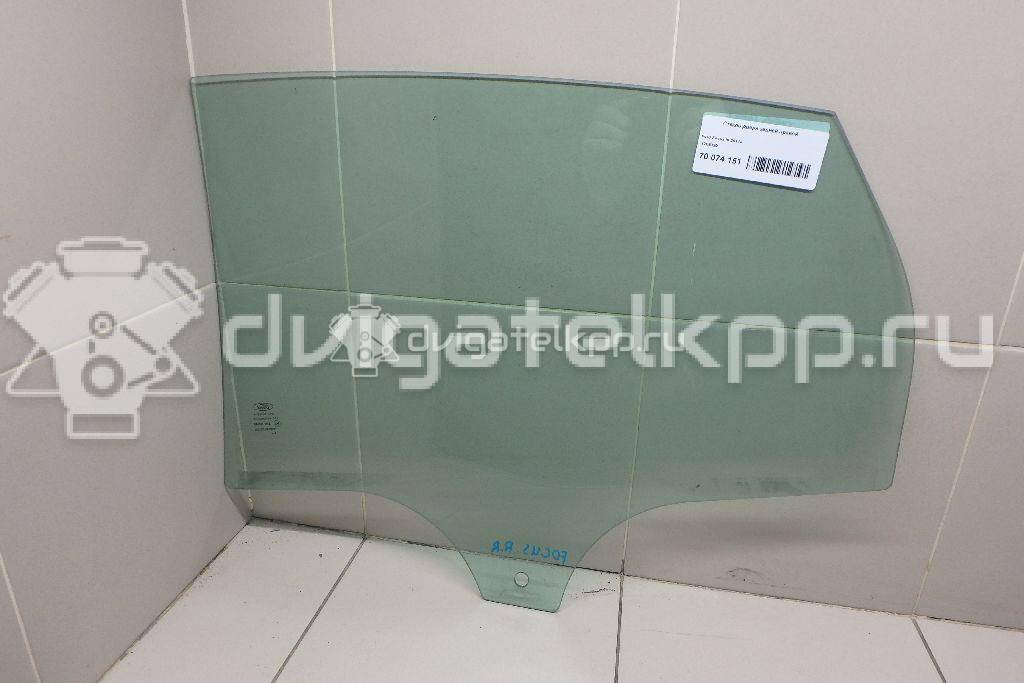 Фото Стекло двери задней правой  1706320 для Ford Focus {forloop.counter}}