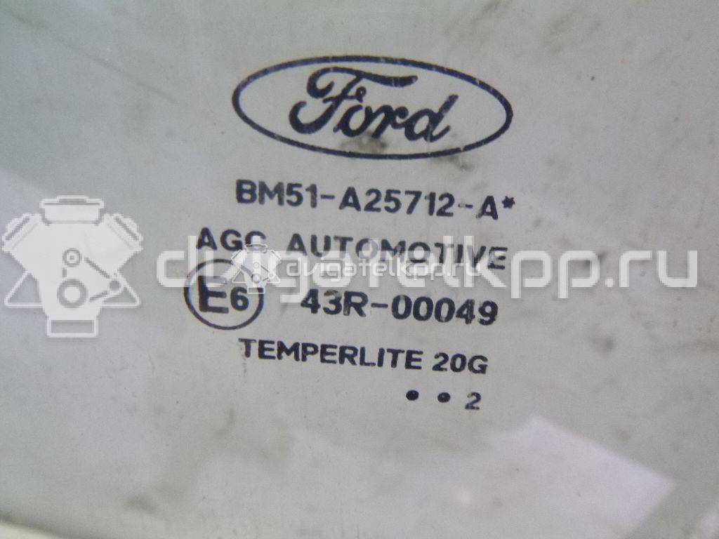 Фото Стекло двери задней правой  1706320 для Ford Focus {forloop.counter}}