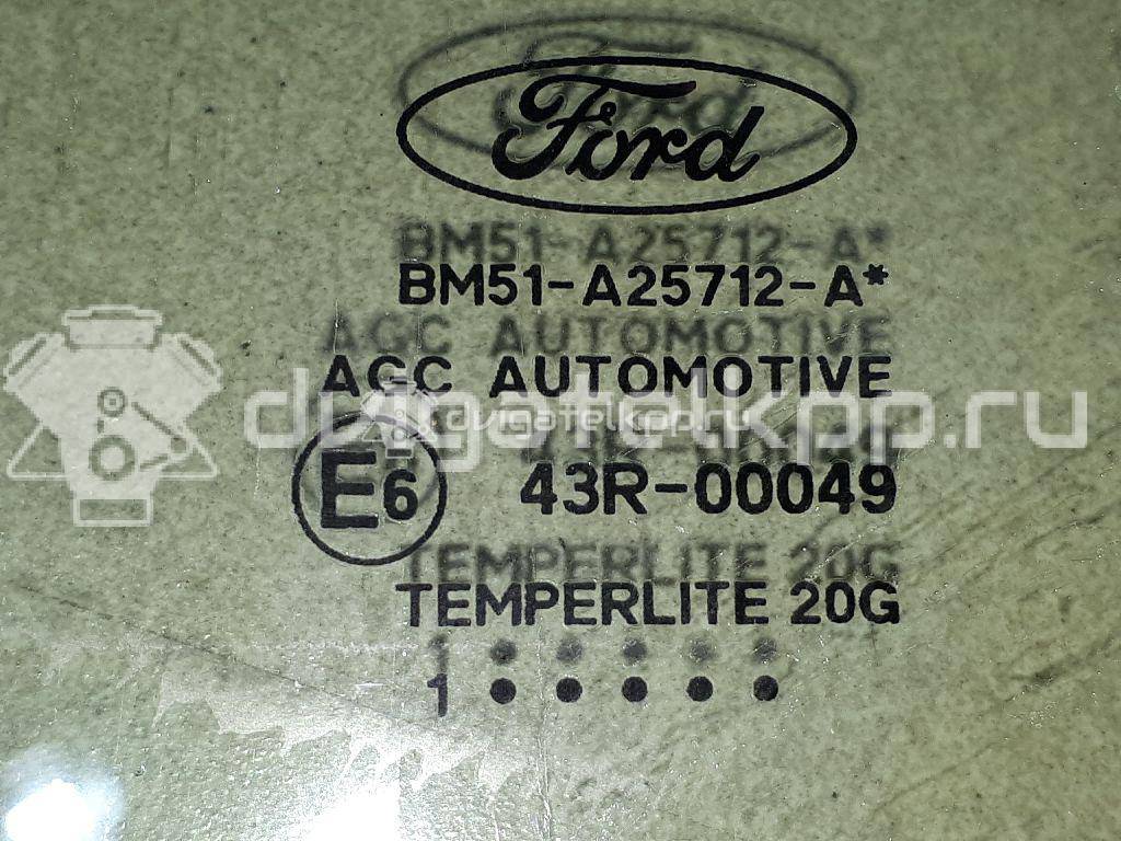 Фото Стекло двери задней правой  1706320 для Ford Focus {forloop.counter}}