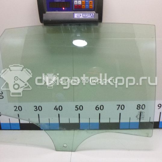 Фото Стекло двери задней правой  1706320 для Ford Focus