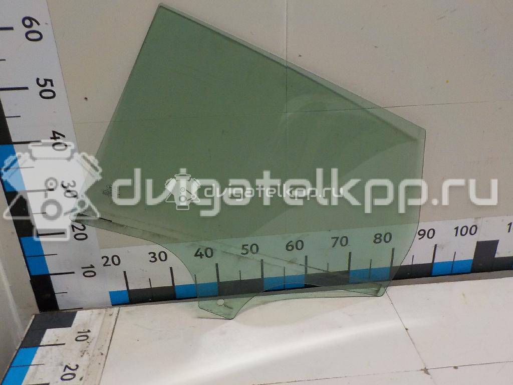 Фото Стекло двери задней правой  1708068 для Ford Focus {forloop.counter}}