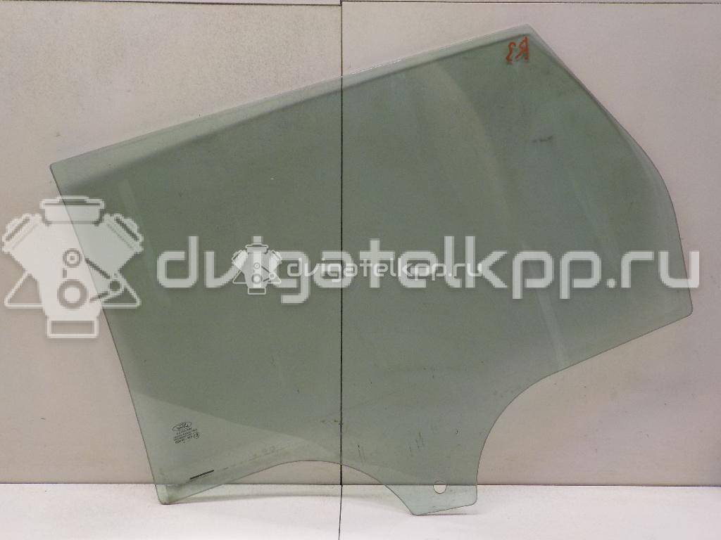 Фото Стекло двери задней правой  1708068 для Ford Focus {forloop.counter}}
