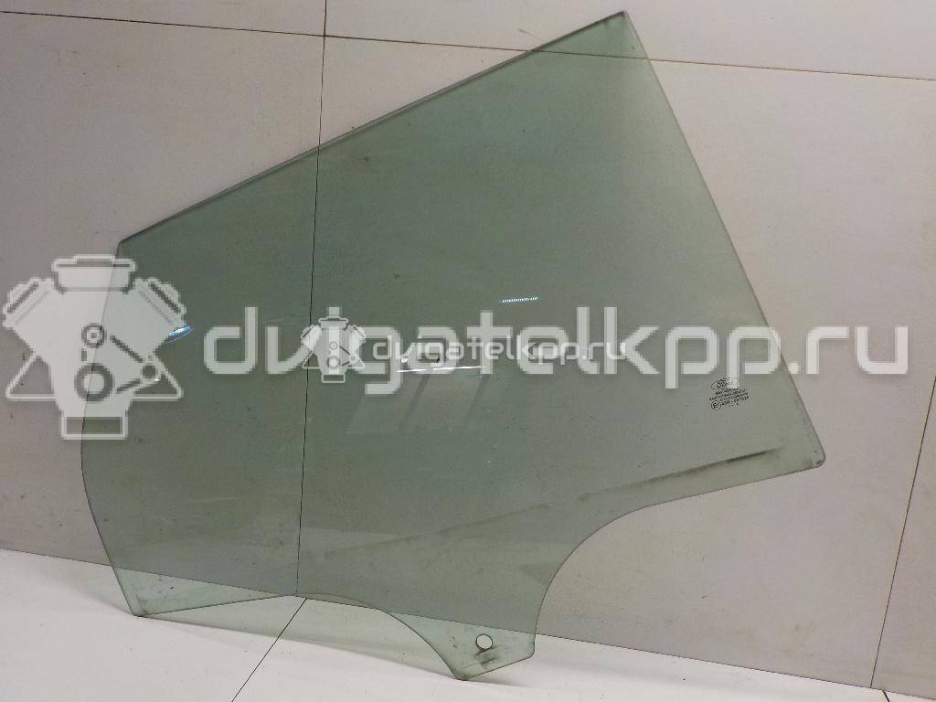 Фото Стекло двери задней правой  1708068 для Ford Focus {forloop.counter}}