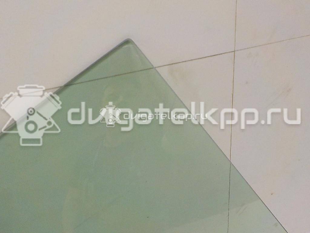 Фото Стекло двери задней правой  1708068 для Ford Focus {forloop.counter}}