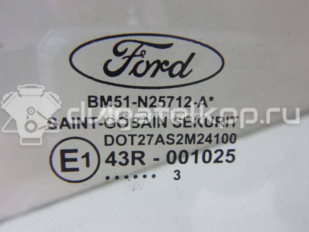 Фото Стекло двери задней правой  1708068 для Ford Focus {forloop.counter}}