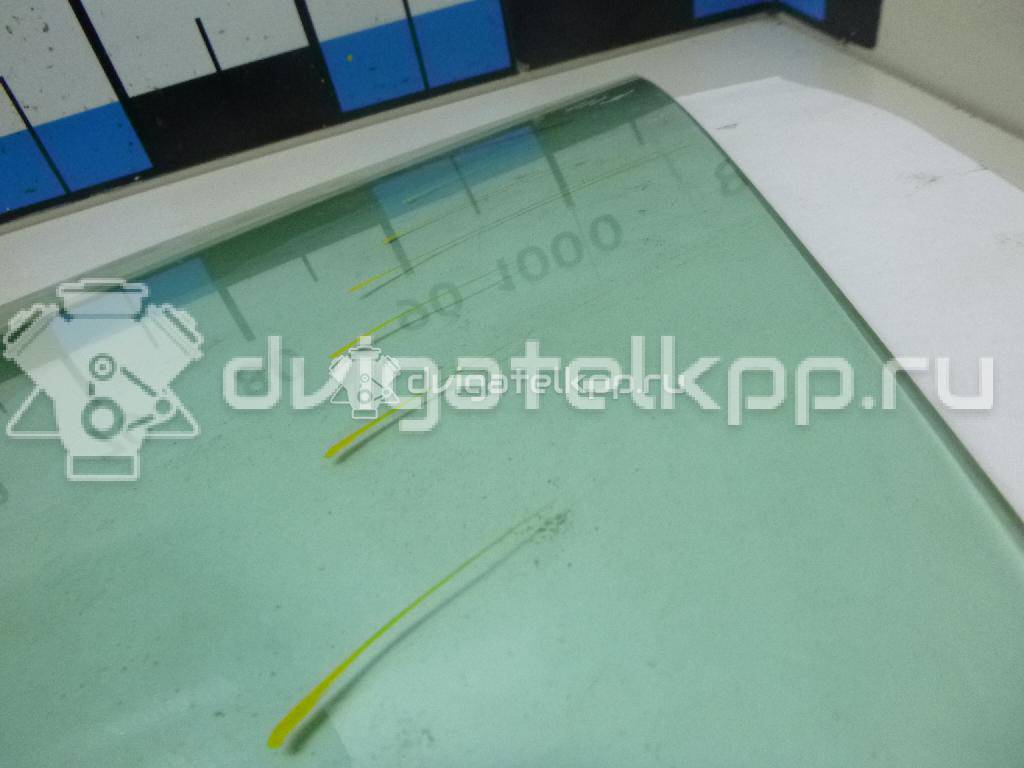 Фото Стекло двери передней левой  1742302 для Ford Focus {forloop.counter}}