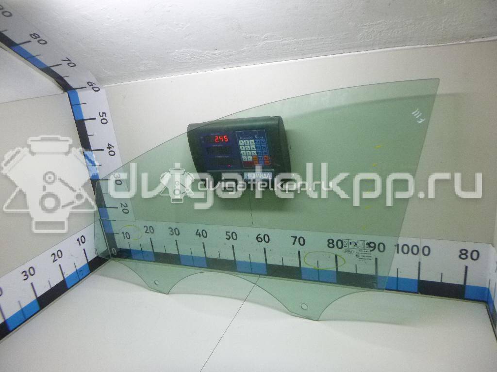 Фото Стекло двери передней левой  1742302 для Ford Focus {forloop.counter}}